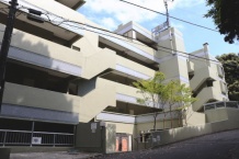 ベルエール熱海来の宮 緑に包まれた清涼な環境 1LDK