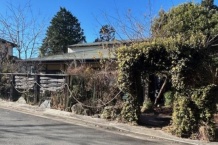 小松ヶ原別荘地 雄大な富士山を正面に望む 古家付約115坪 売地