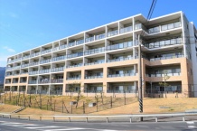 アデニウム真鶴 海・花火の絶景望む 専有部100㎡超えの贅沢空間