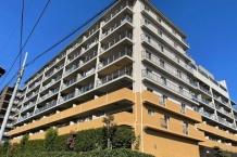 レーベンリゾシア湯河原 駅徒歩4分の好立地 温泉付きマンション